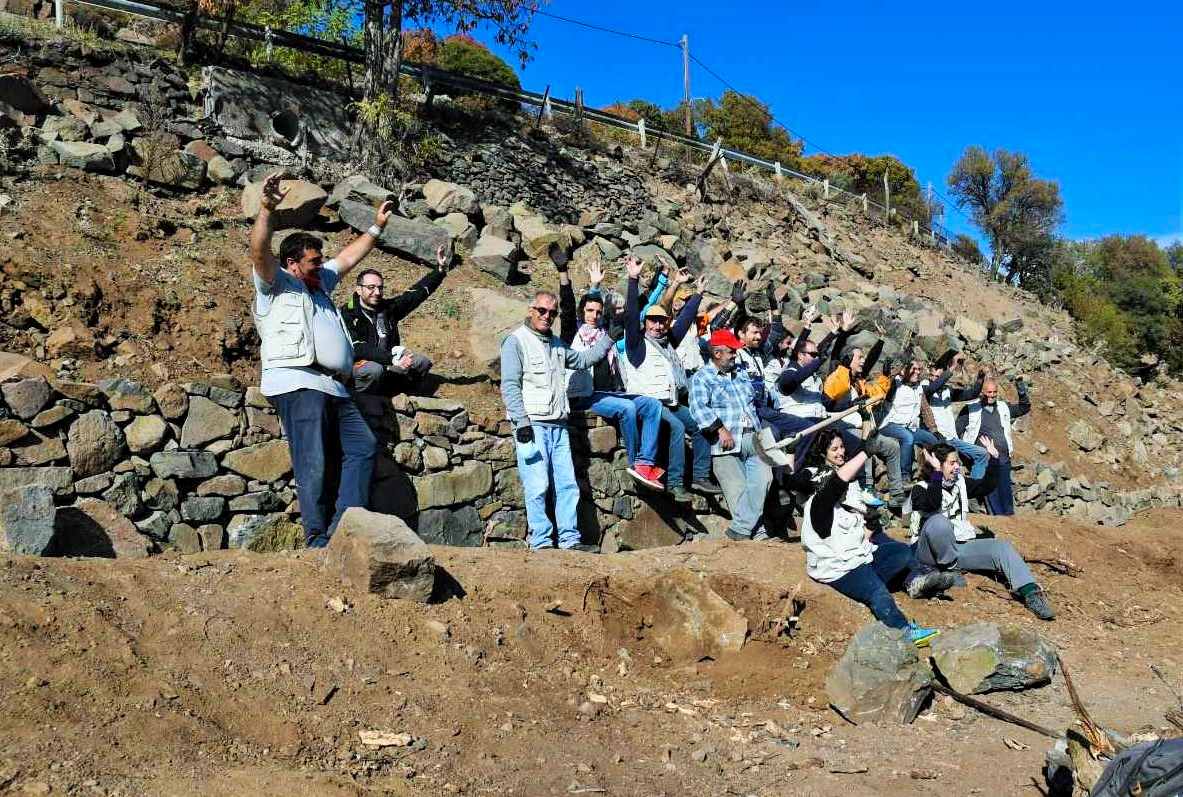 Βιωματικό Εργαστήριο Φύτευσης Αμπελώνα στην Ανεμώτια, Λέσβου